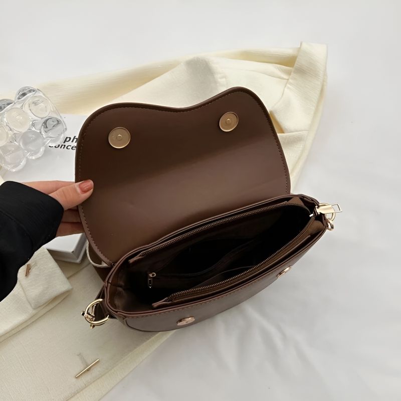 Brown women's fanny pack interior