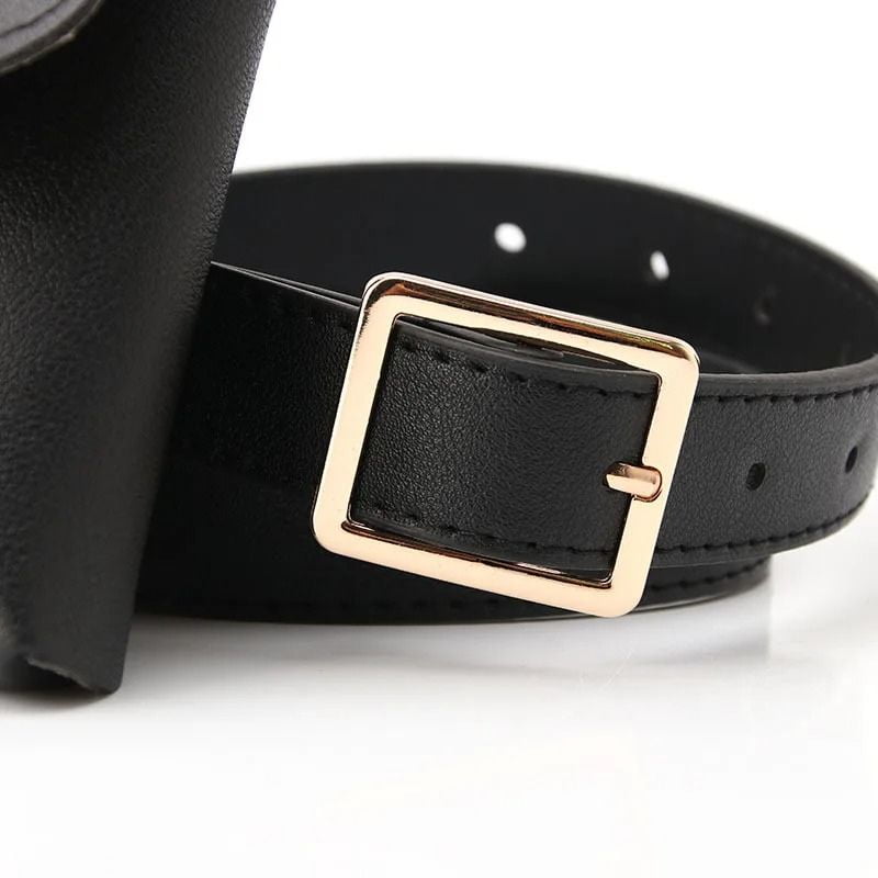 Women's mini fanny pack with black belt