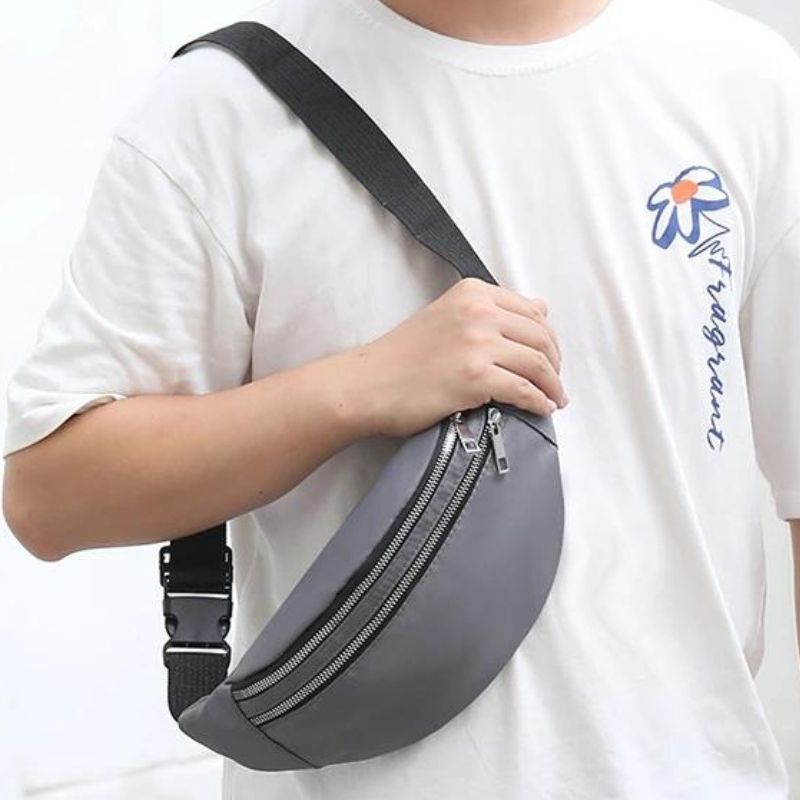 Pretty discreet teen fanny pack