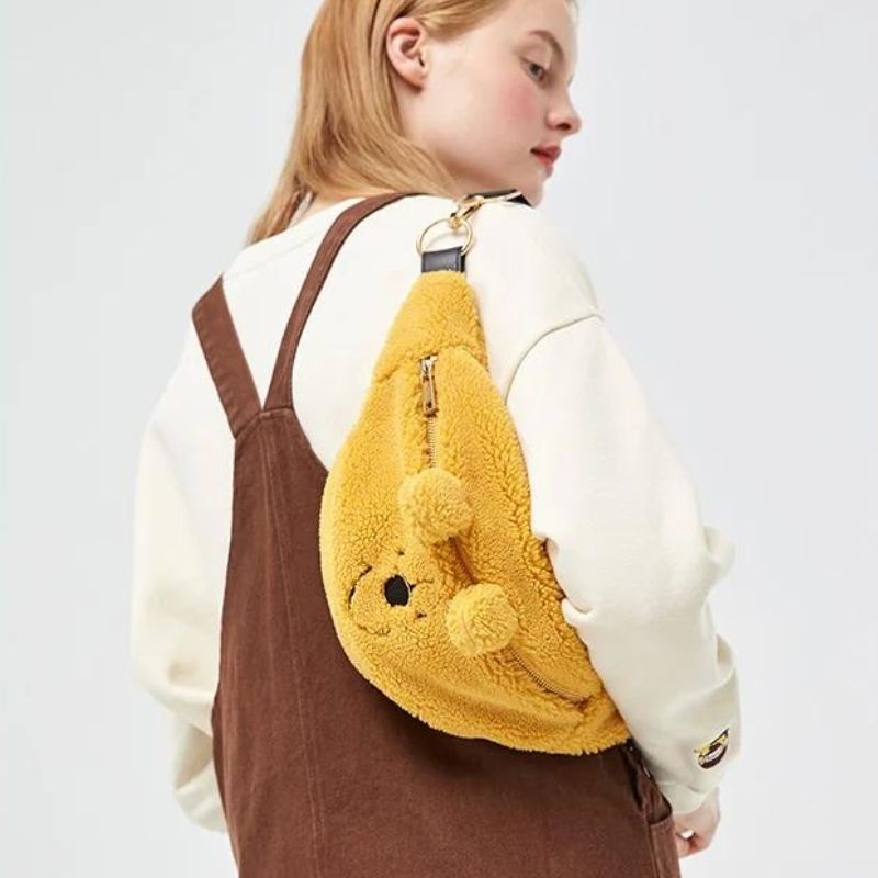 Pretty fashionable teen girl's fanny pack