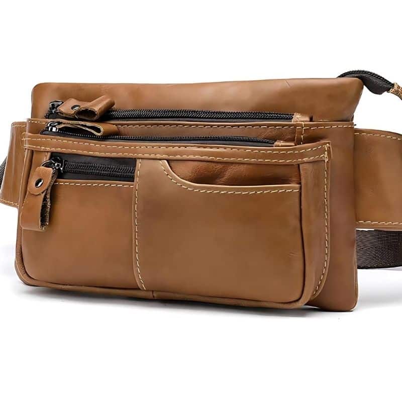 Pretty men's belt-style leather fanny pack