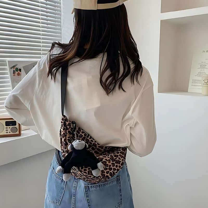 Pretty children's leopard fanny pack