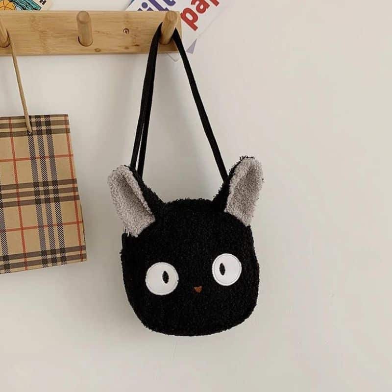Children's fuzzy fanny pack design
