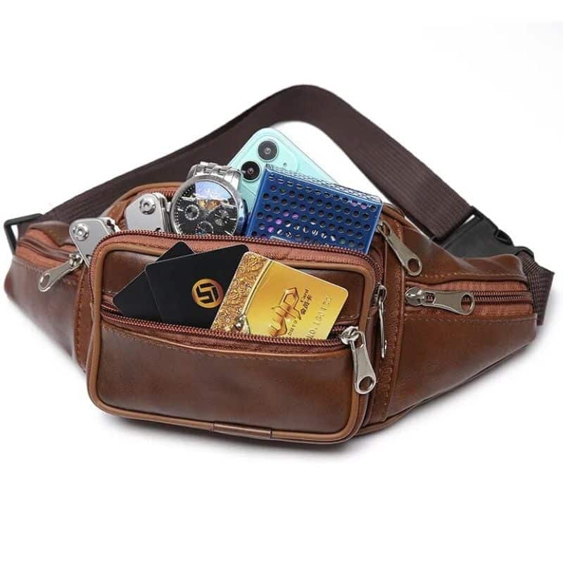 Pretty men's brown leather fanny pack