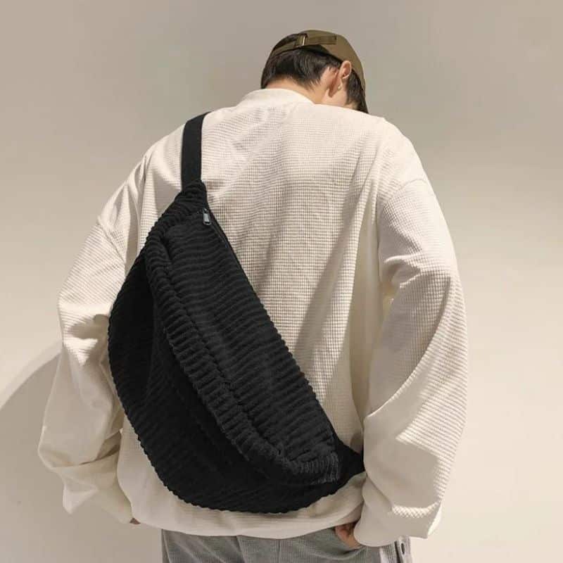 Pretty velvet men's fanny pack