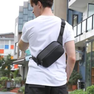 Fanny pack for young men