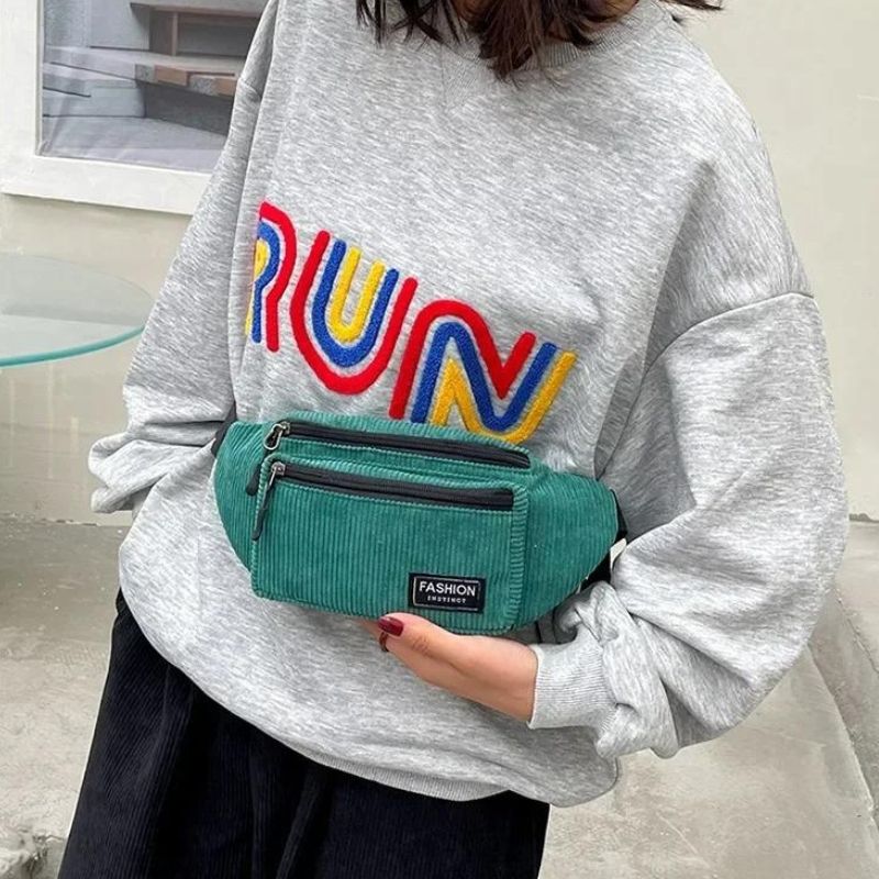 Durable green velvet fanny pack