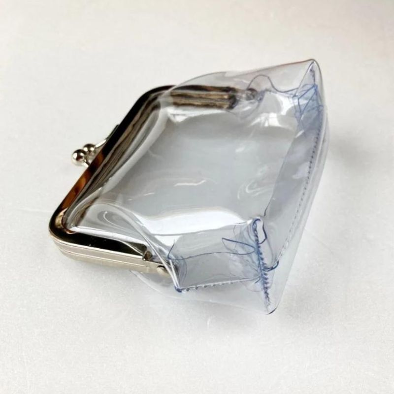 Transparent wallet design