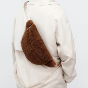 Fluffy XXL fanny pack